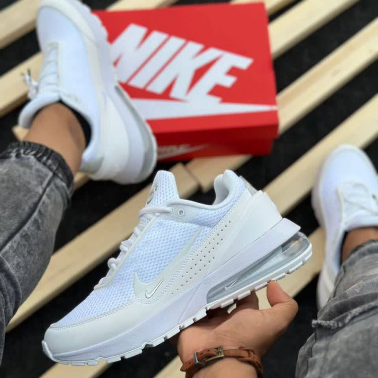 کفش اسپرت نایک ایرمکس پلاس سفیدnike air max pluse