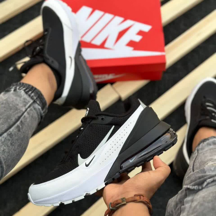 کفش اسپرت نایک ایرمکس پلاس nike air max pluse مشکی سفید